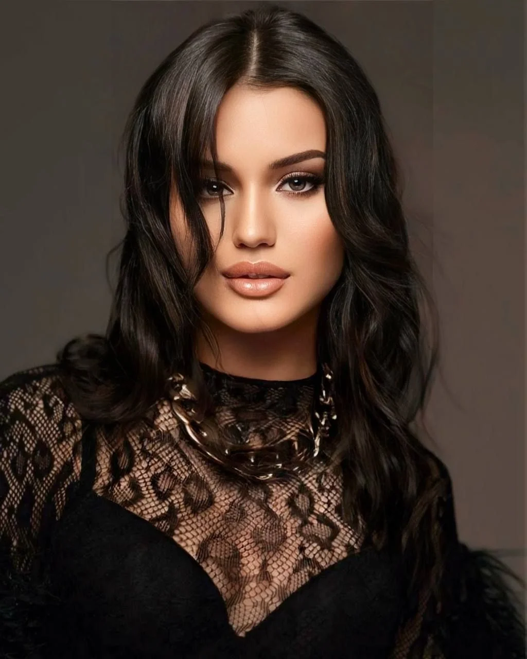 Kateryna, 21