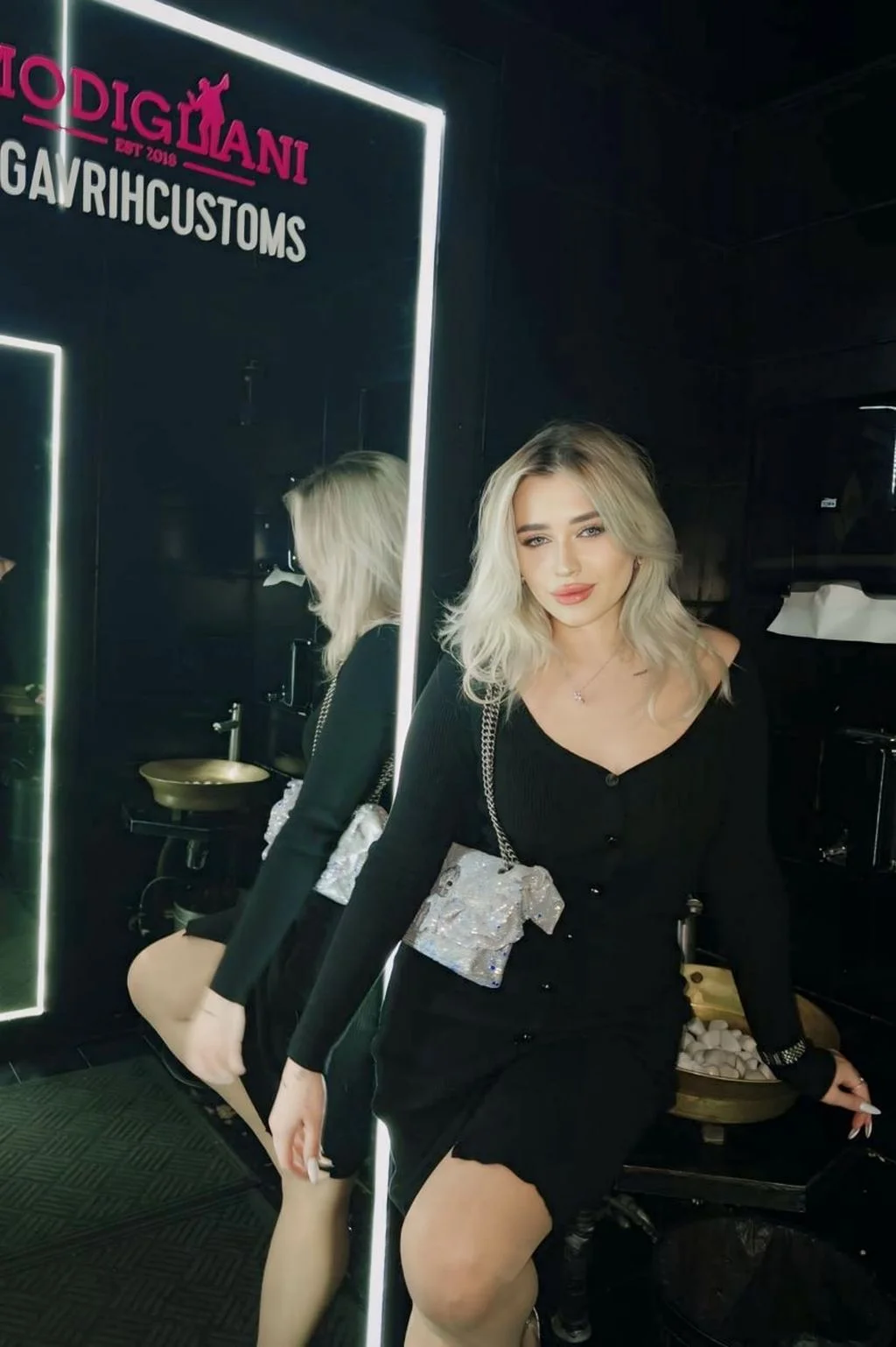 Alina, 23